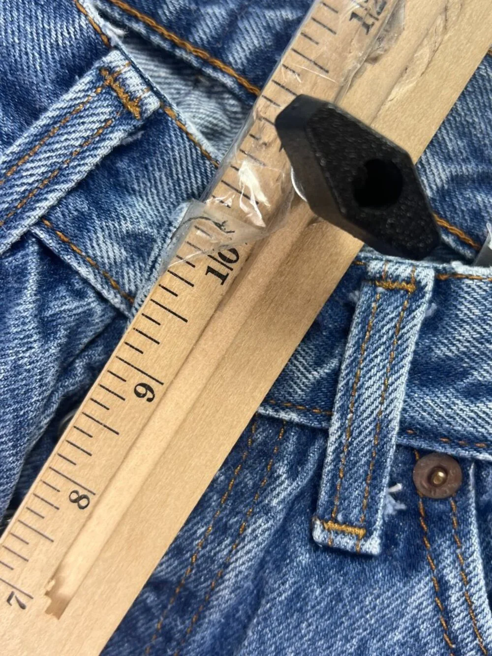 VTG 80s Levi's Jeans Junior's 25x29* 501 Mid Rise Straight Blue Faded Denim 9 Jr